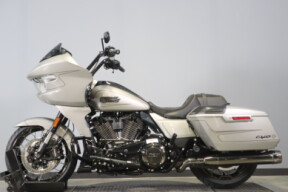 2023 Harley-Davidsonc Road Glide CVO FLTRXSE  thumb 1