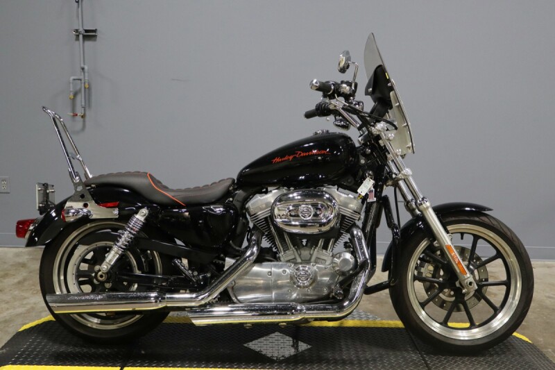 2012 Harley-Davidson<sup>®</sup> SuperLow<sup>®</sup> XL 883L