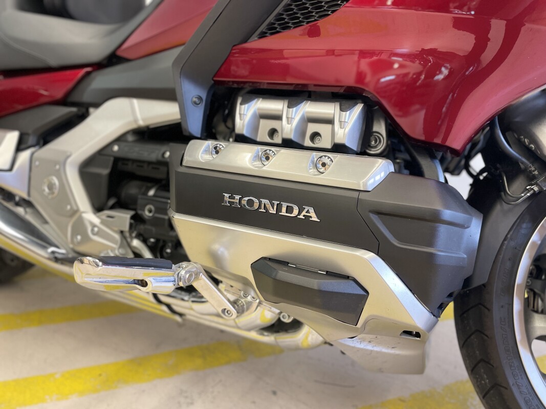 2018 Honda Gold Wing Tour Candy Ardent Red - Photo 7
