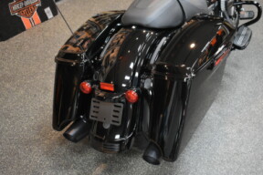 FLTRXS 2023 Road Glide<sup>®</sup> Special thumb 1