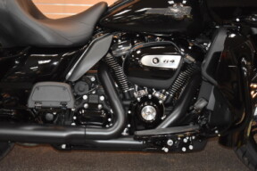 FLTRK 2023 Road Glide<sup>®</sup> Limited thumb 1