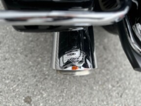 2009 Harley-Davidson® Electra Glide® Ultra Classic® Vivid Black thumb 1
