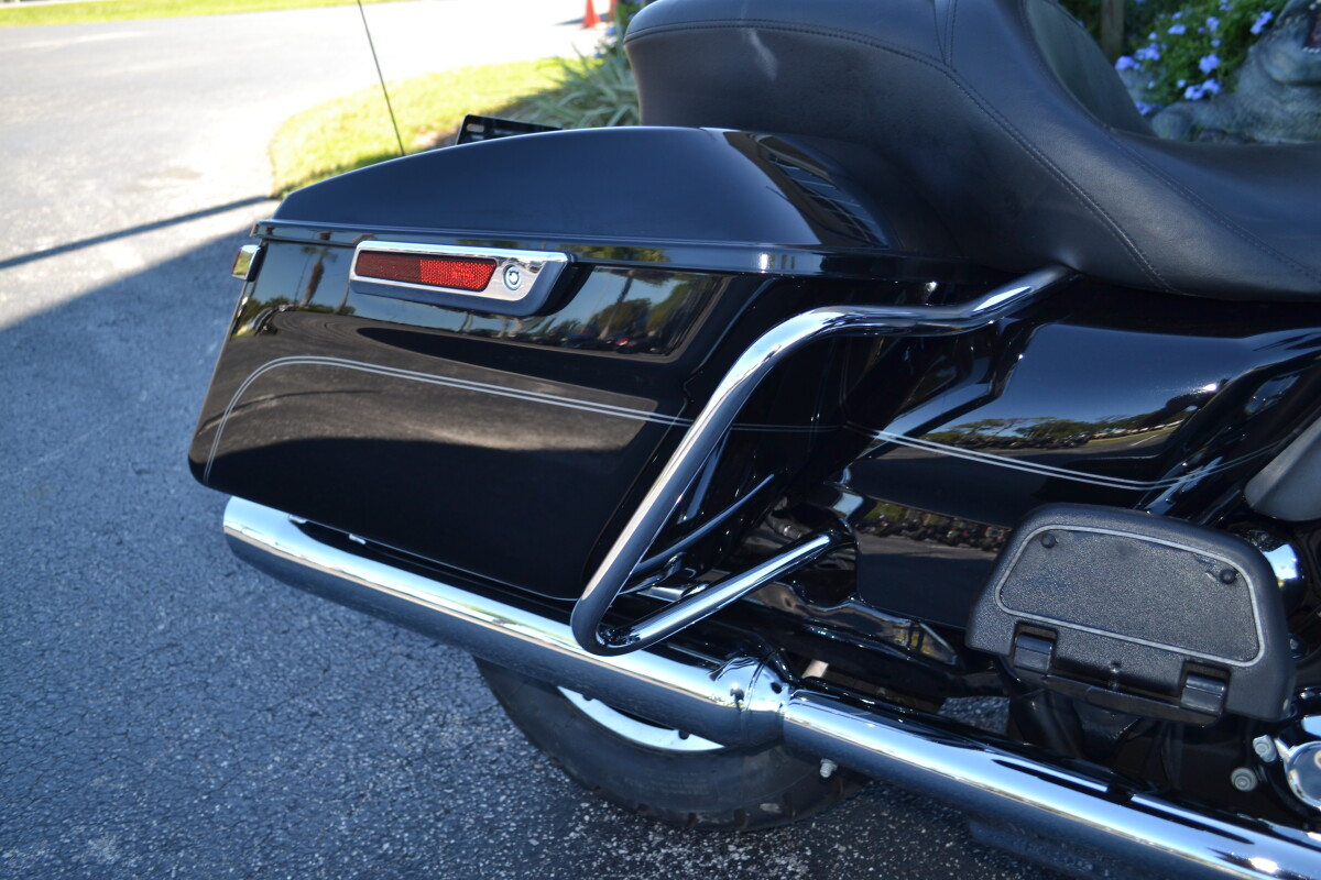 2016 Harley-Davidson Electra Glide Ultra Classic - FLHTCU - Photo 6
