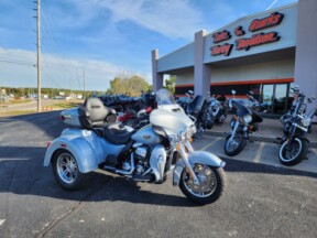 2023 HARLEY-DAVIDSON FLHTCUTG TRI GLIDE ULTRA thumb 3