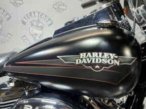 2009 Harley-Davidson<sup>®</sup> Fat Boy® Vivid Black/Black Denim thumb 3