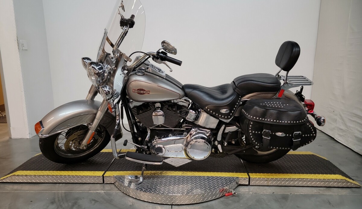 2007 harley davidson heritage softail classic flstc pre owned