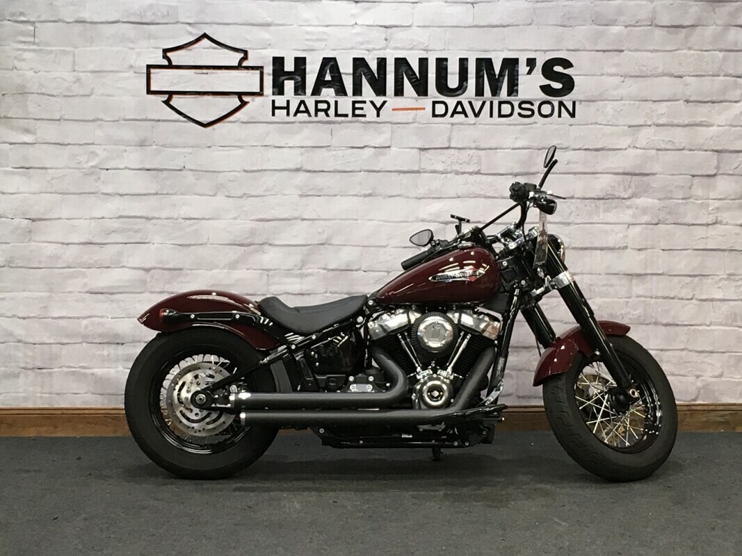 2020 Harley-Davidson<sup>®</sup> Softail Slim<sup>®</sup> Billiard Burgundy FLSL