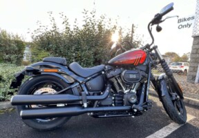 STREET BOB 114 BLACK WITH ORANGE NO1 thumb 2