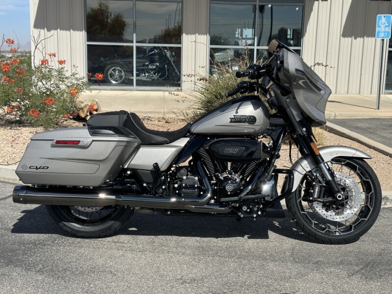 2023 Harley-Davidson® CVO™ Street Glide®