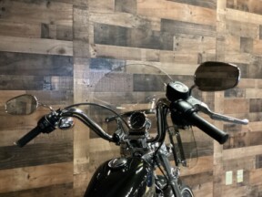 2016 Harley-Davidson® Seventy-Two® Black Quartz thumb 0