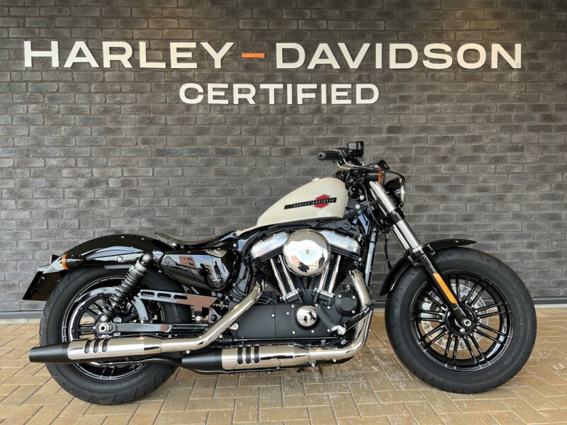 2022 Harley-Davidson<sup>®</sup> Forty-Eight<sup>®</sup> White Sand Pearl