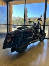 2023 Harley-Davidson<sup>®</sup> Road King<sup>®</sup> Special Bright Billiard Blue – Black Finish thumb 1