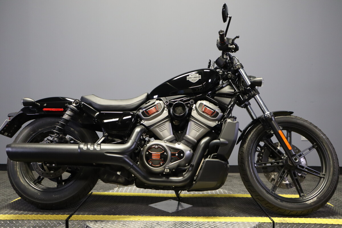 2023 Harley-Davidson<sup>®</sup> Nightster™ RH975