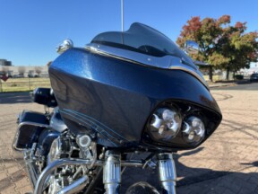 2013 Harley-Davidson<sup>®</sup> Road Glide<sup>®</sup> Custom thumb 0