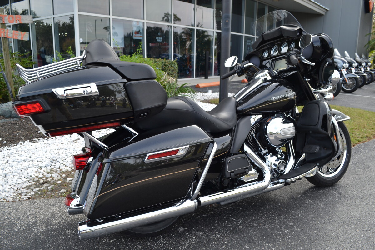 2016 Harley-Davidson Ultra Limited Black Quartz - FLHTK - Photo 8