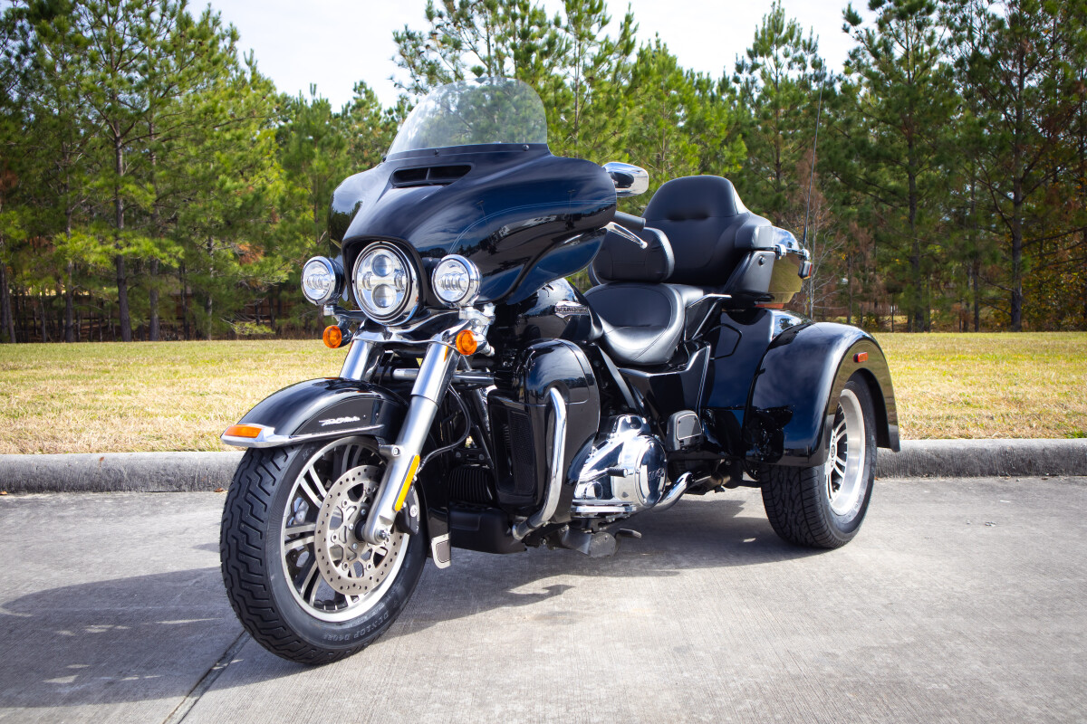 2019 Harley-Davidson Tri Glide Ultra FLHTCUTG - Photo 4