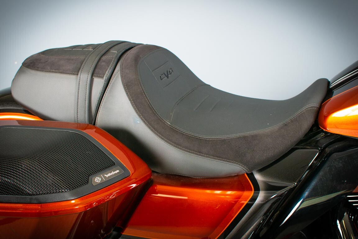 2023 Harley-Davidson CVO Street Glide FLHXSE - Photo 8