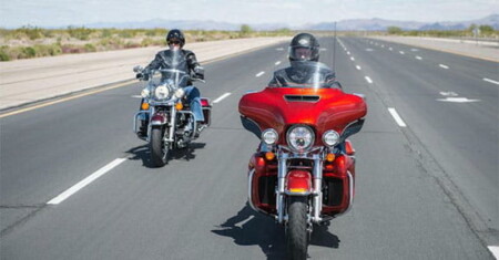 HOW TO SAFELY PASS VEHICLES ON A MOTORCYCLE