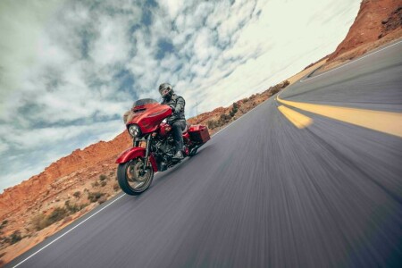 The 2023 Harley-Davidson Street Glide Special