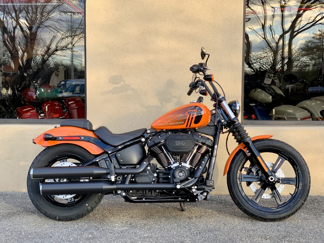 2024 Harley-Davidson Street Bob 114 FXBBS - Photo 2