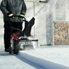 TORO 18 in. Power Clear® 518 ZE Electric Start Gas Snowblower 38475  thumb 0