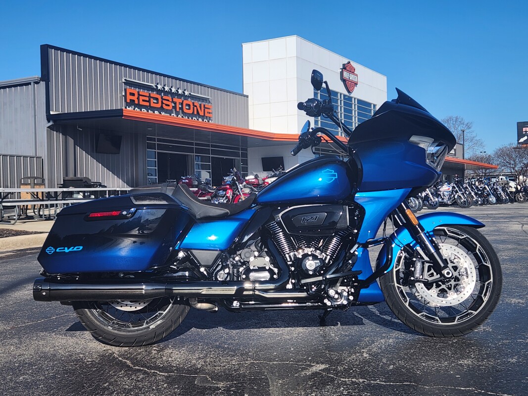 CVO™ Road Glide® Redstone HarleyDavidson®