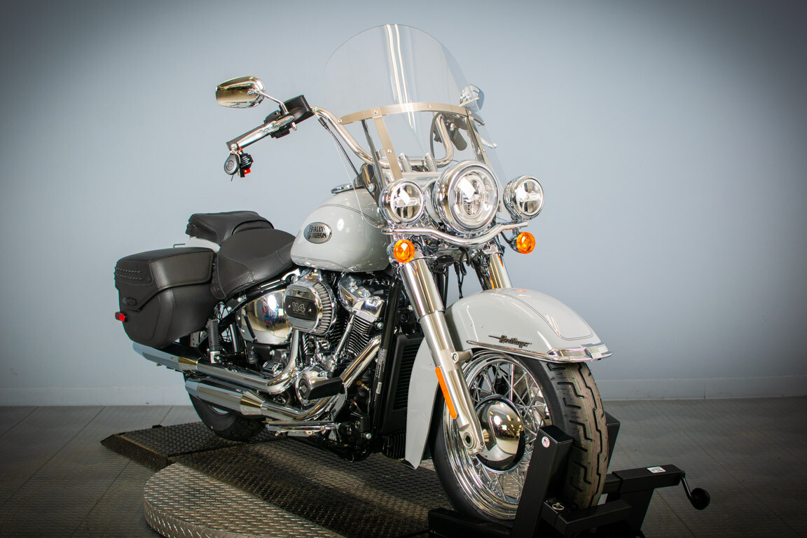 2024 Harley-Davidson Heritage Classic FLHCS - Photo 2