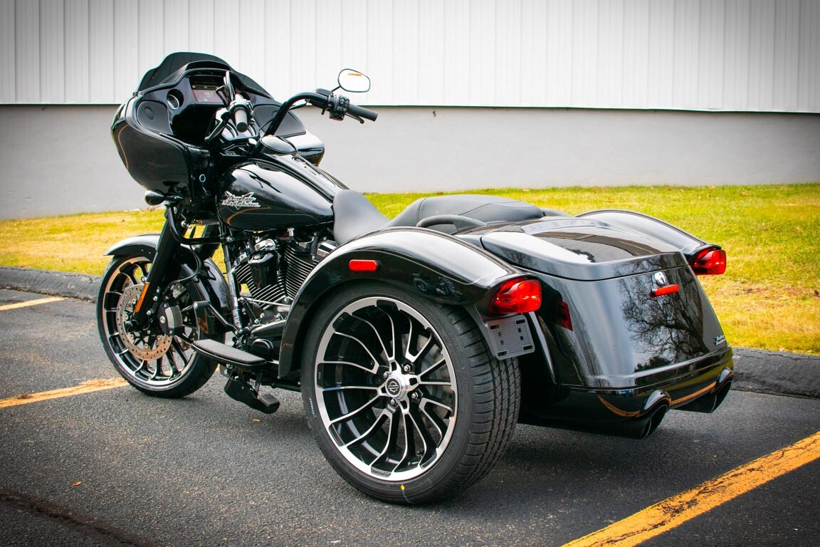 2024 Harley-Davidson® Road Glide® 3 FLTRT, photo 6