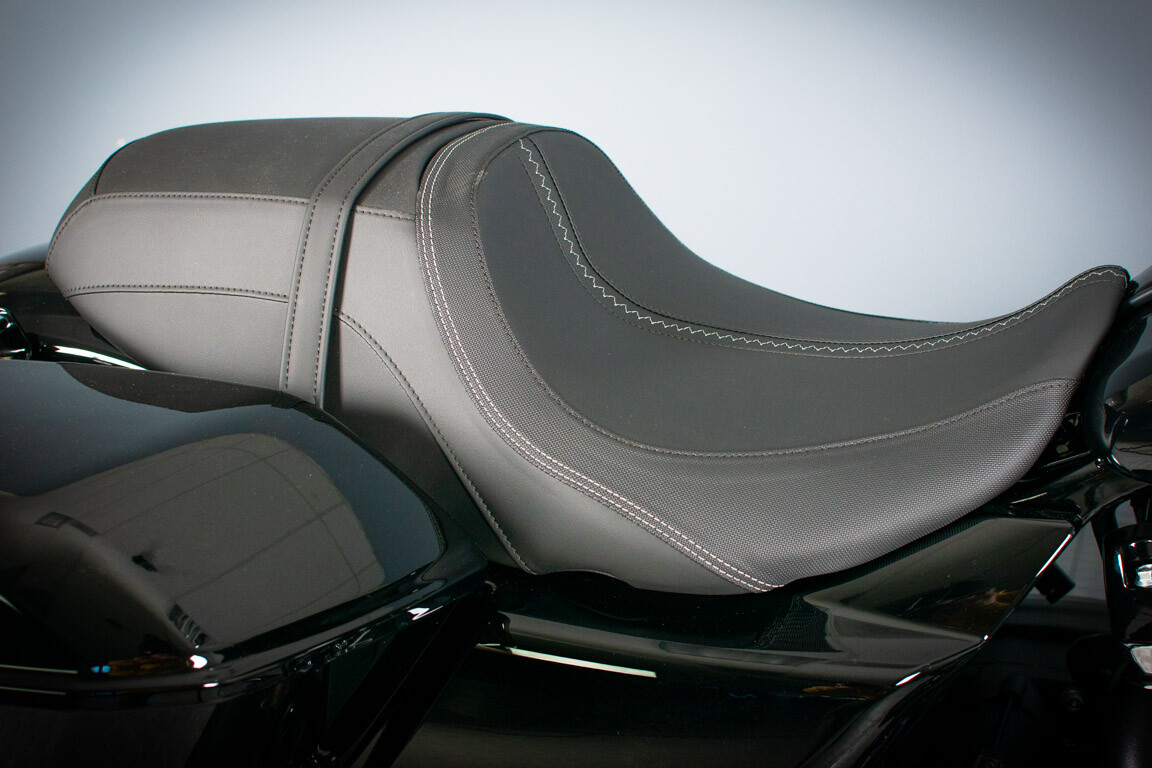 2024 Harley-Davidson Street Glide FLHX - Photo 9