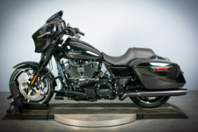2024 Harley-Davidson® Street Glide® FLHX thumb 0