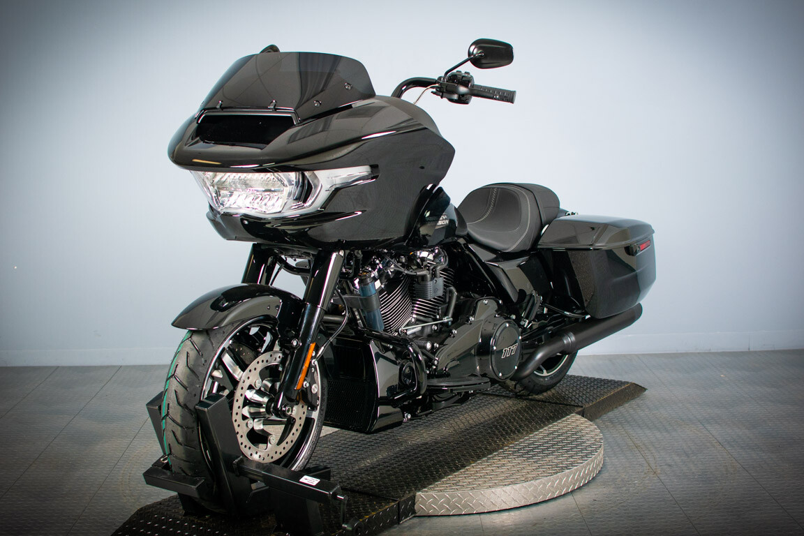 2024 Harley-Davidson Road Glide FLTRX - Photo 4