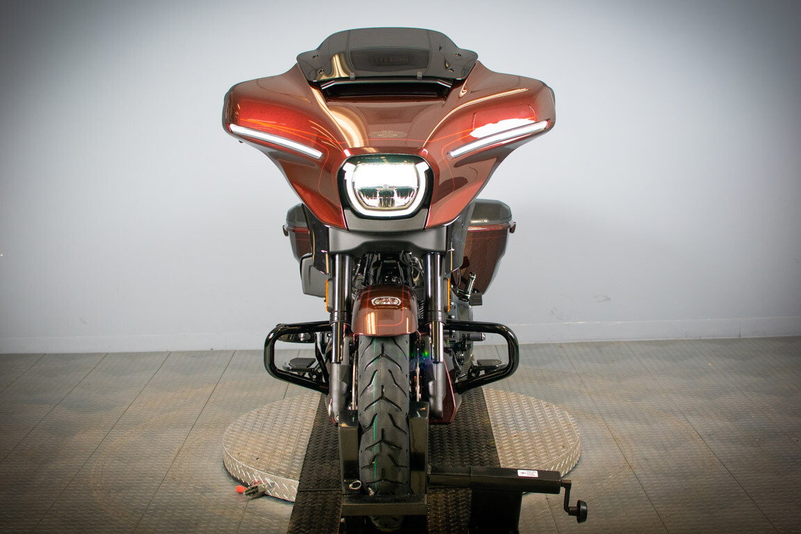 2024 Harley-Davidson CVO Street Glide FLHXSE - Photo 3