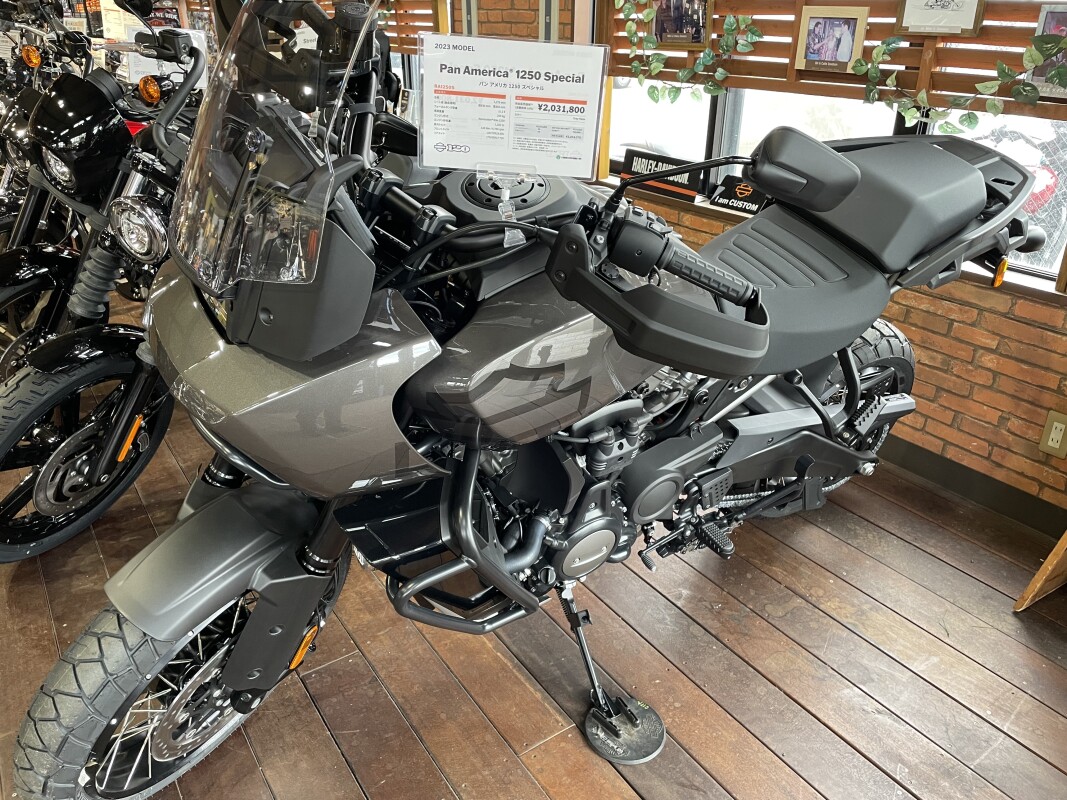 ハーレーダビッドソン パンアメリカ　リーチ　ローシート　ra1250 純正 ハーレーダビッドソン パンアメリカ リーチ ローシート ra1250 純正