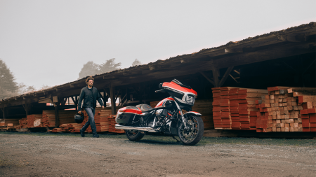 Experience Power and Precision of the 2024 Harley-Davidson® CVO™ Street Glide® in Tampa, FL