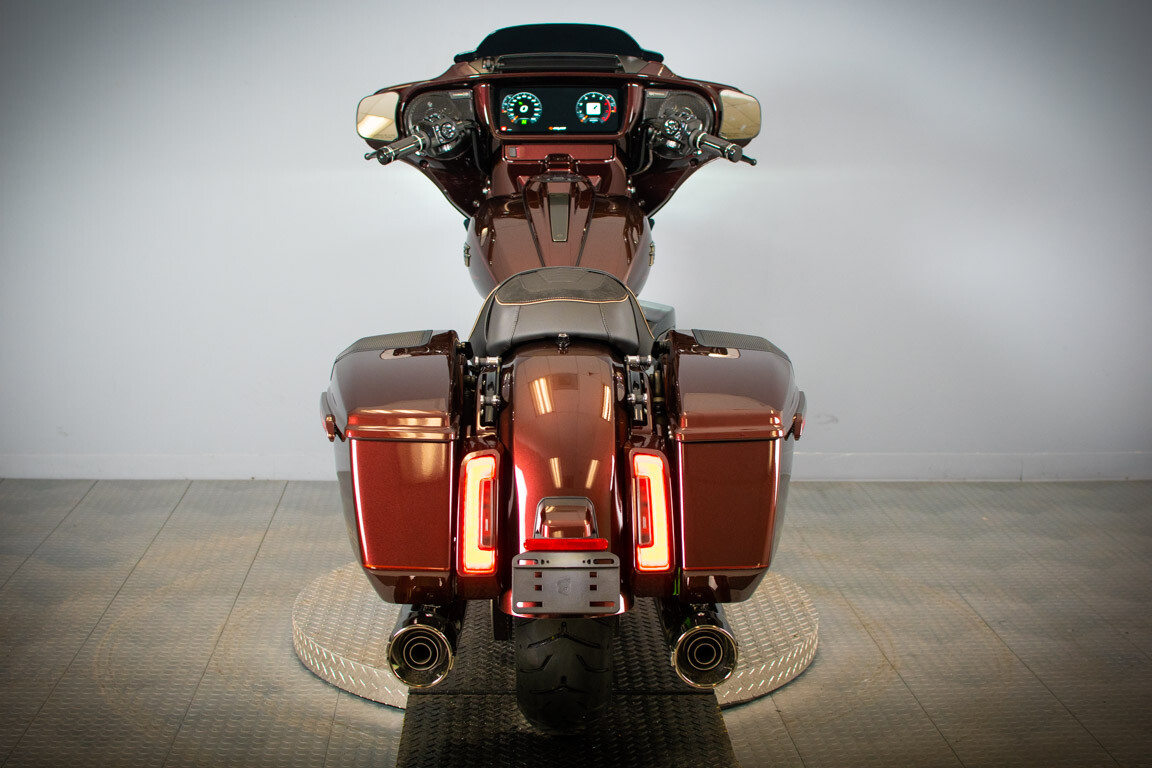 2024 Harley-Davidson CVO Street Glide FLHXSE - Photo 7