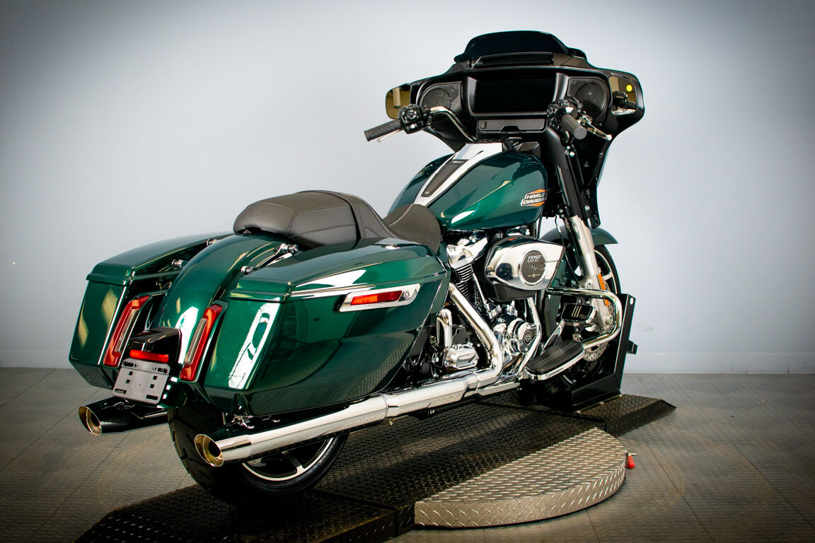 2024 Harley-Davidson Street Glide FLHX - Photo 8