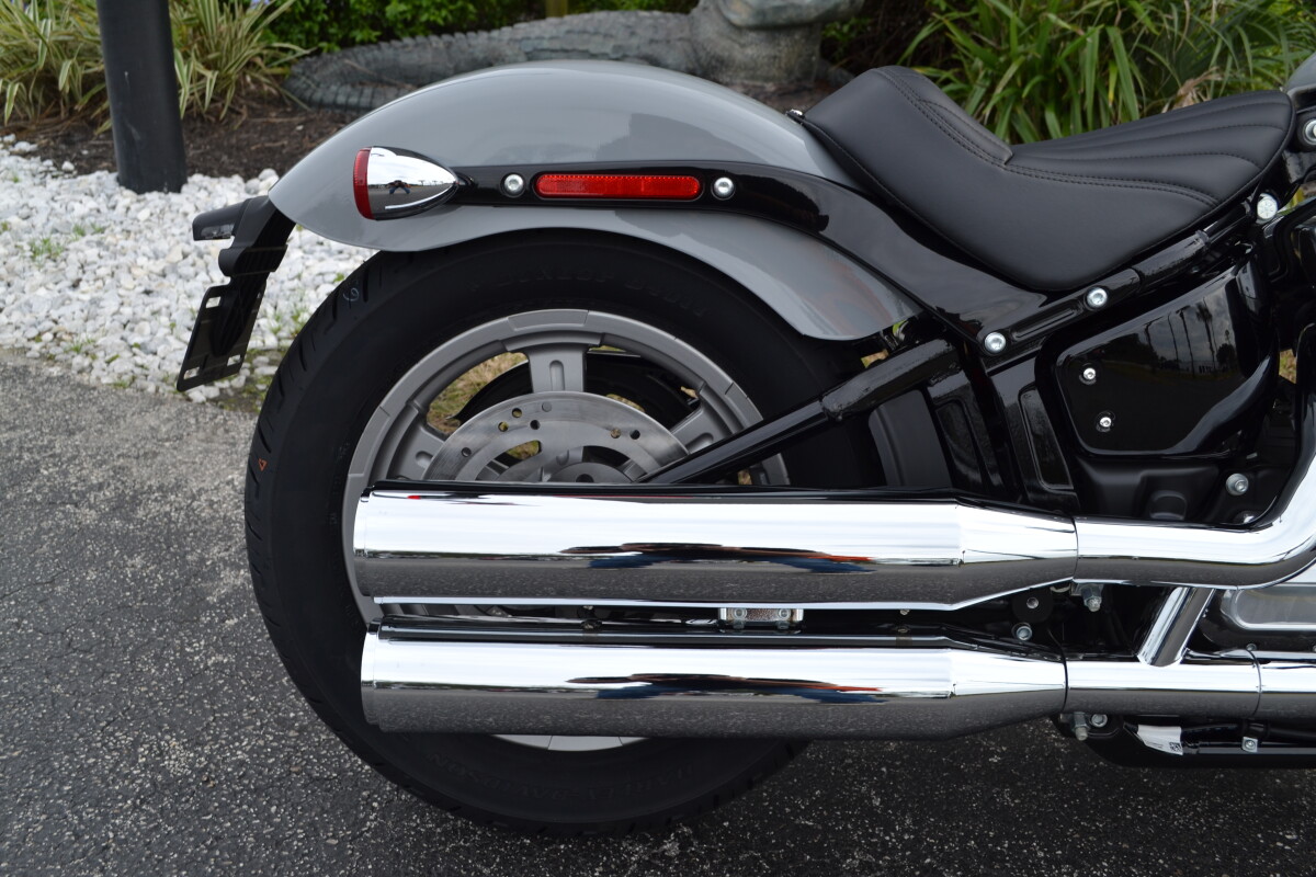 2024 Harley-Davidson Softail Standard - FXST - Photo 6