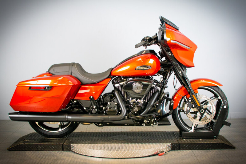 2024 Harley-Davidson® Street Glide® FLHX