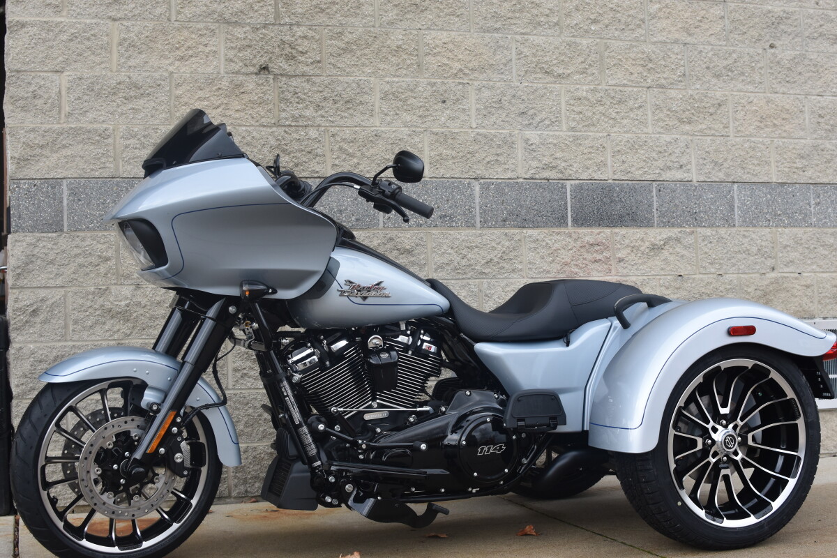 2024 Harley-Davidson Road Glide 3 FLTRT - Photo 8