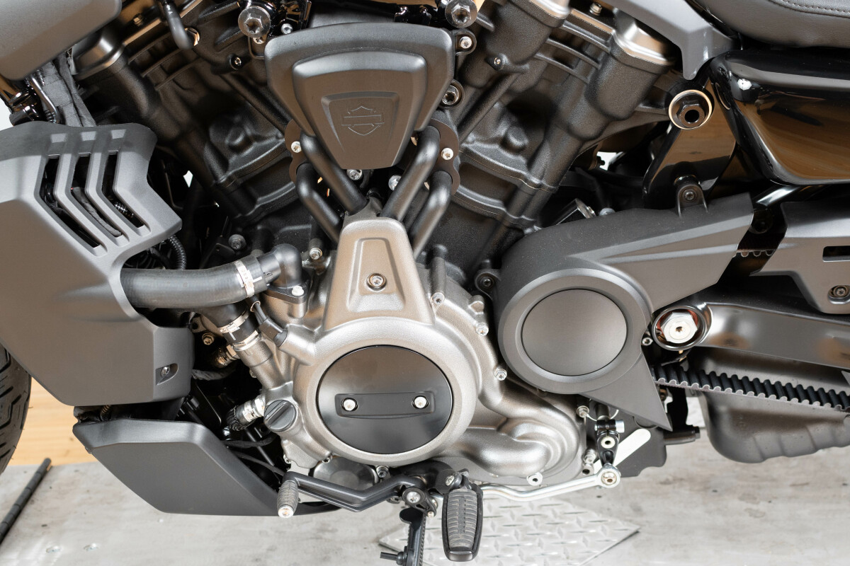 2024 Harley-Davidson® Nightster™ Special RH975S, photo 15