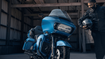 What Makes the 2024 Harley-Davidson® Road Glide® Limited the Ultimate Luxury Touring Bike in Florida