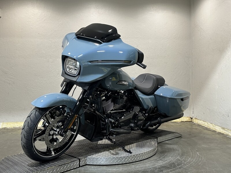 Harley-Davidson Street Glide 2024 FLHX 84433525 SHARKSKIN - Photo 6