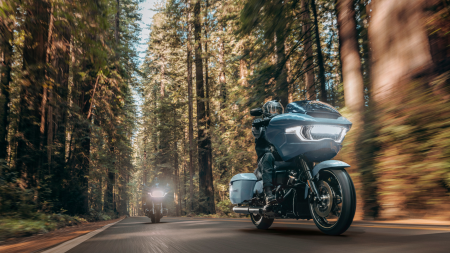 Be Adventure Ready with the 2024 Harley-Davidson® Road Glide® in Lutz, FL