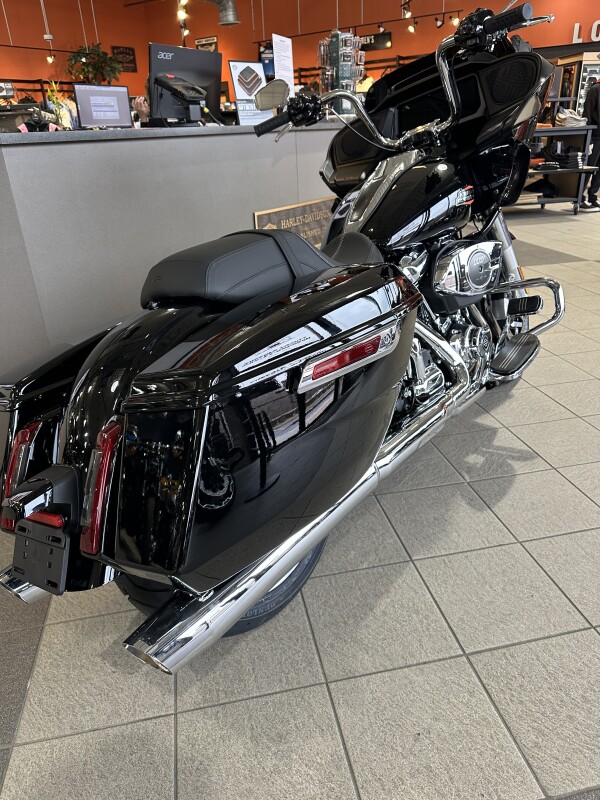 FLTRX 2024 Road Glide - Photo 8