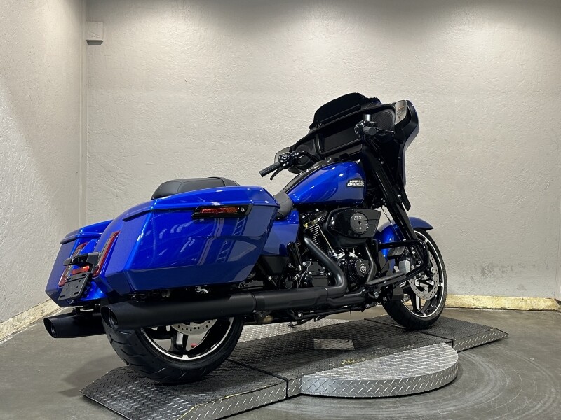 Harley-Davidson Street Glide 2024 FLHX 84433451 BLUE BURST - Photo 3