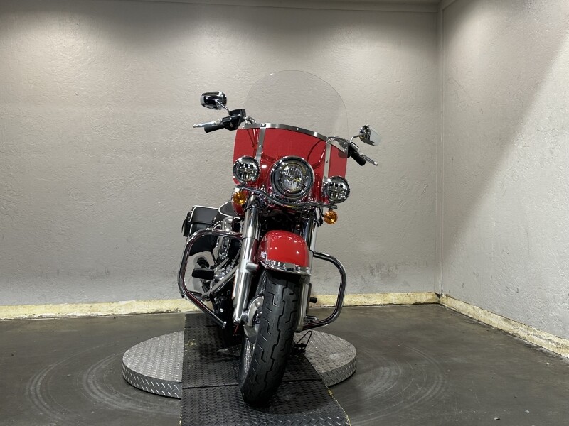 Harley-Davidson Hydra-Glide Revival 2024 FLI 84427814 REDLINE RED - Photo 3