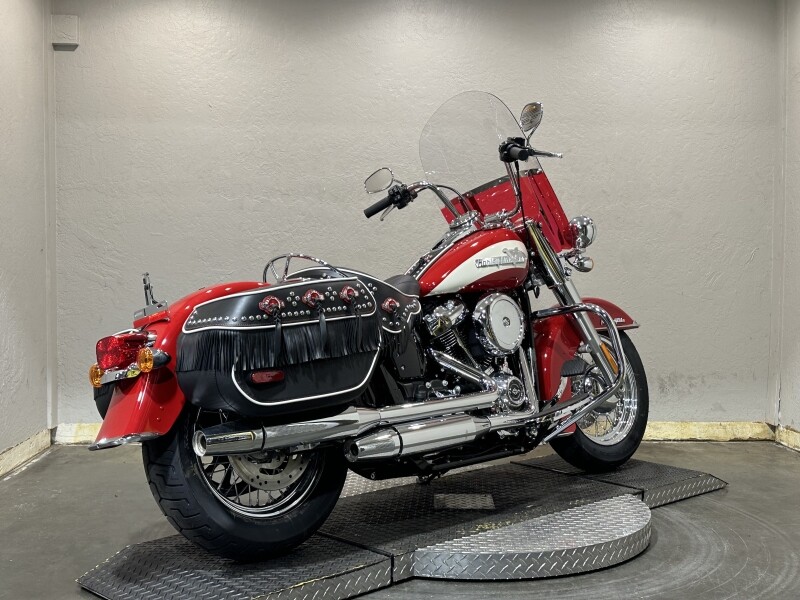 Harley-Davidson Hydra-Glide Revival 2024 FLI 84427814 REDLINE RED - Photo 4