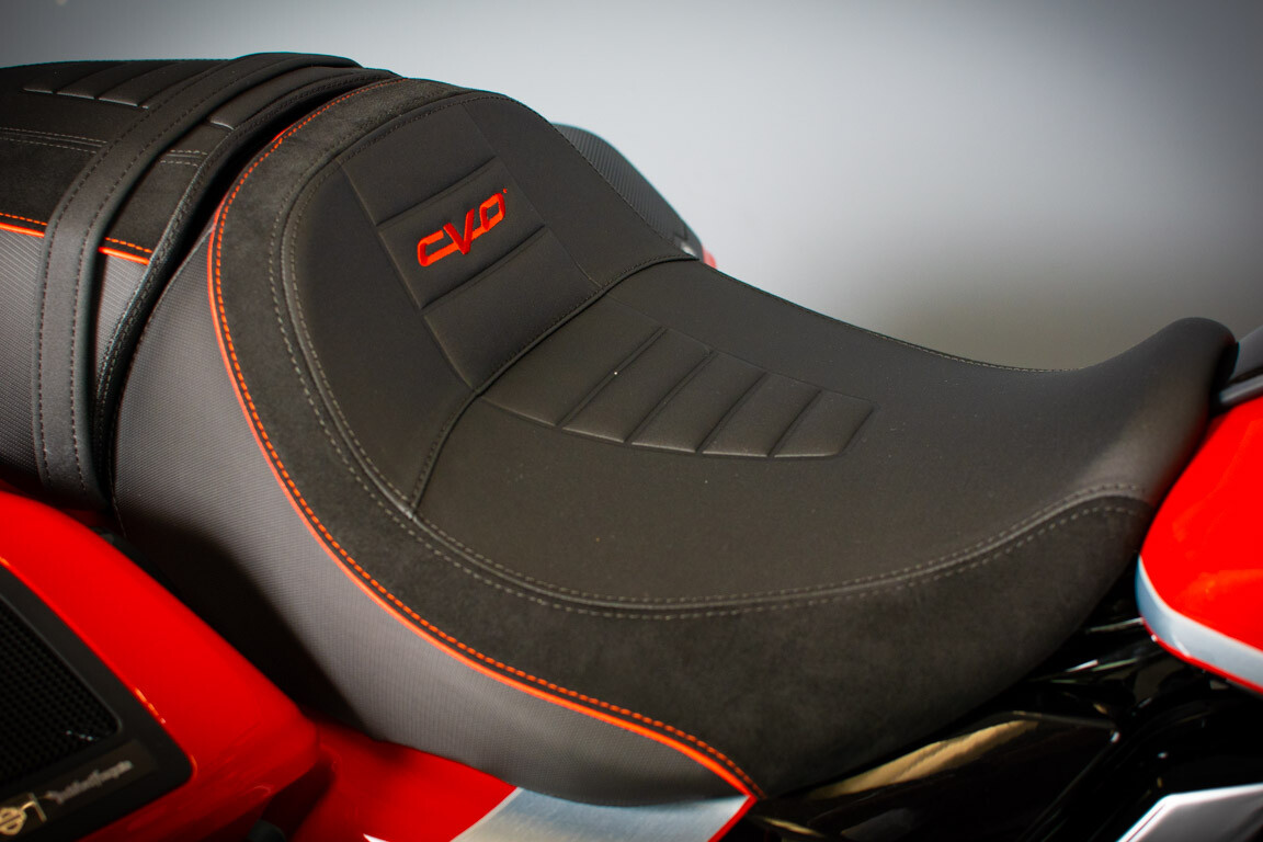 2024 Harley-Davidson CVO Road Glide FLTRXSE - Photo 10