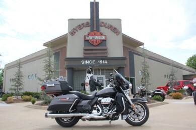 2017 Harley-Davidson<sup>®</sup> Ultra Limited Two-Tone Charcoal Denim/Black Denim