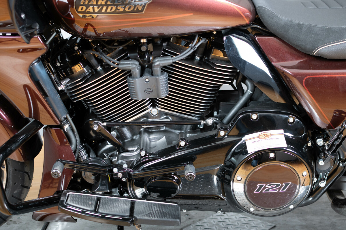 2024 Harley-Davidson® CVO™ Road Glide® FLTRXSE, photo 18